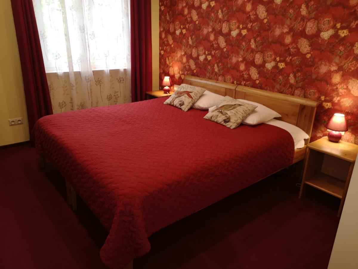Hotel Senlici Єлгава Екстер'єр фото