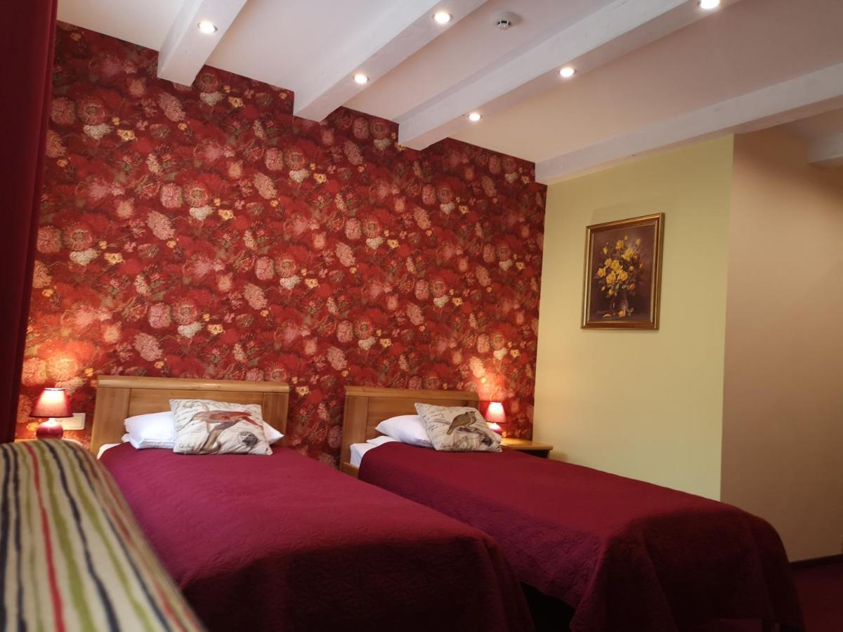 Hotel Senlici Єлгава Екстер'єр фото