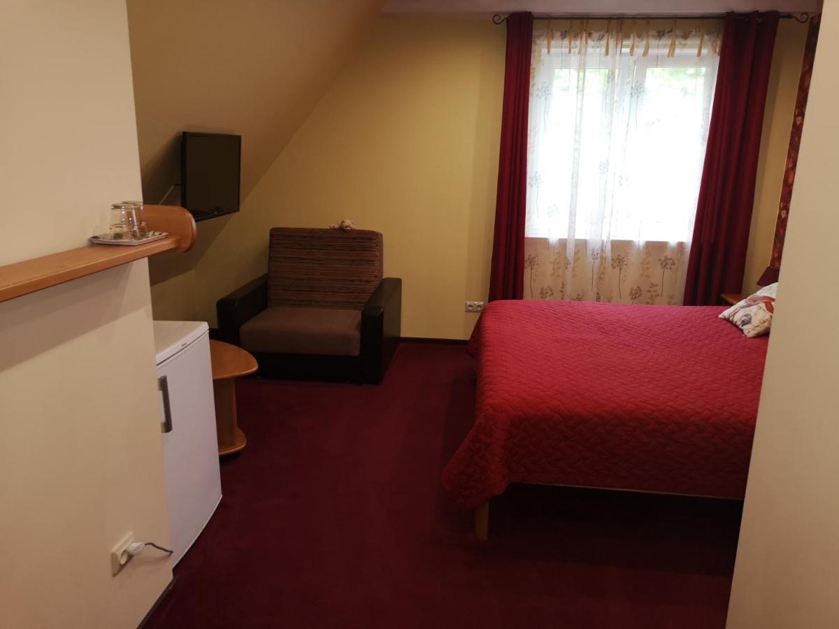 Hotel Senlici Єлгава Екстер'єр фото